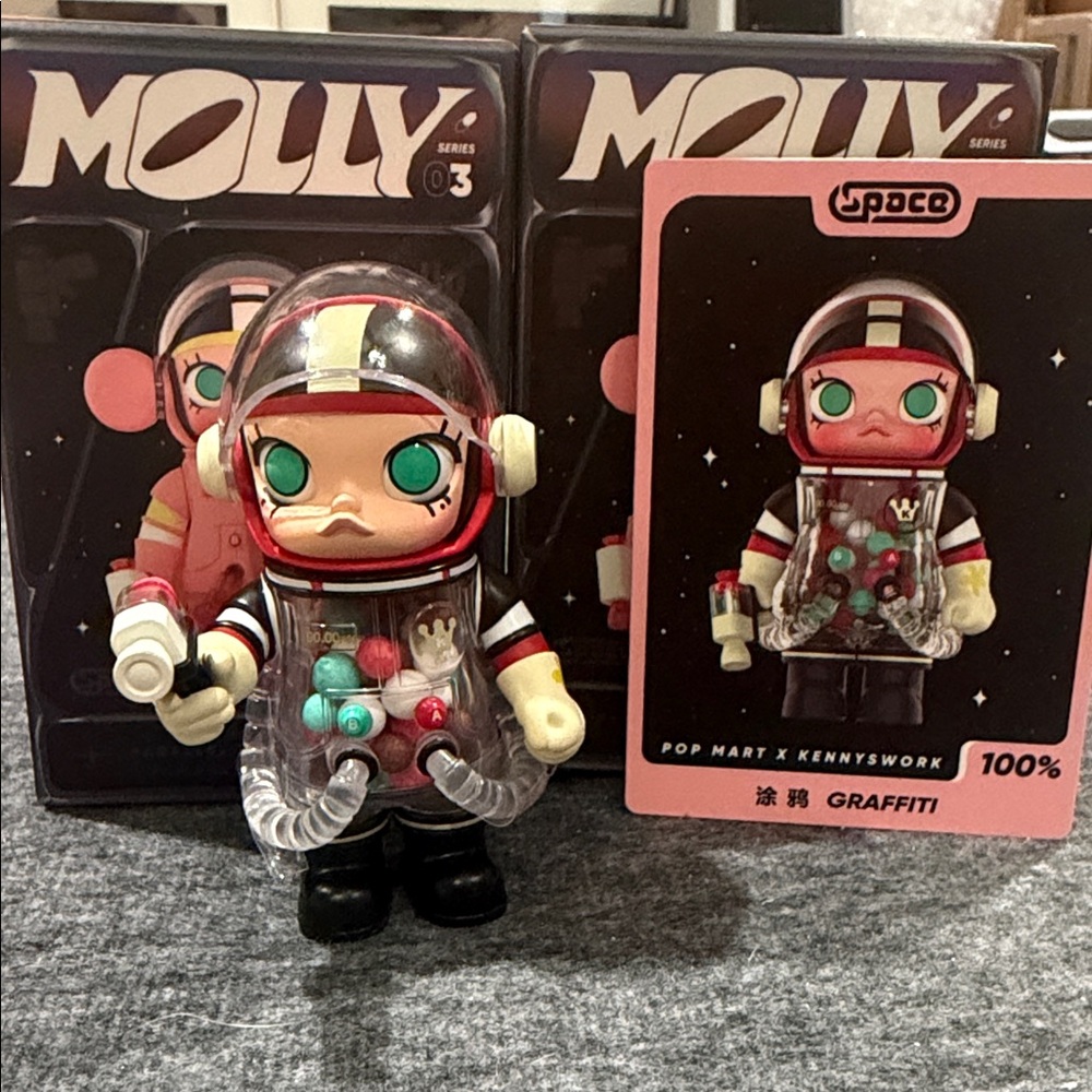 Molly Space - Series 3. - confirmed “ Graffiti” Figure
